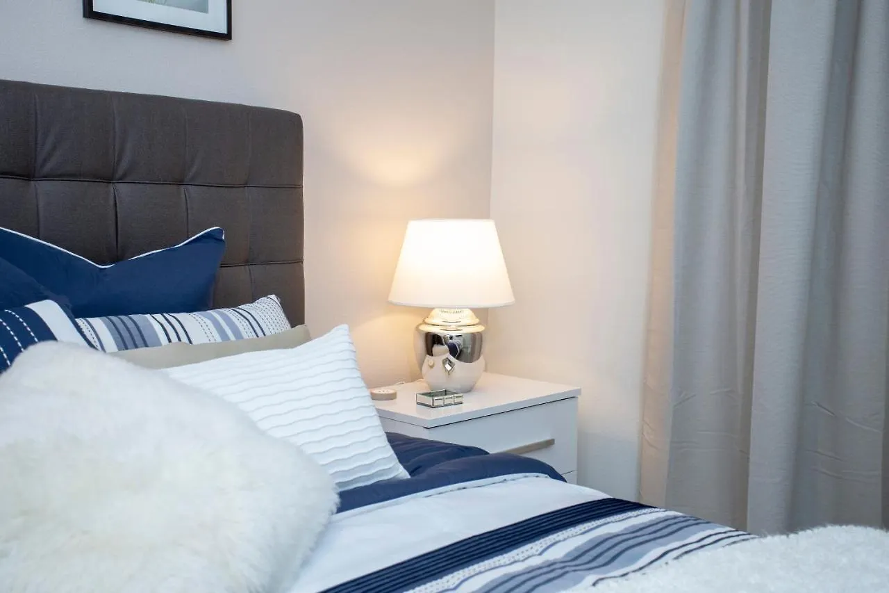 Gorgeous Two Bedroom Apto Close To 306 키시미