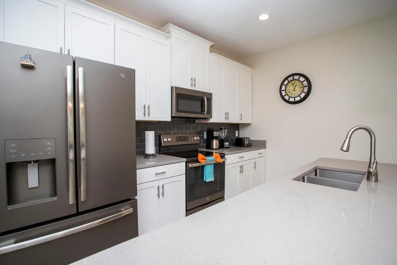 בית נופש Gorgeous Four Bd W/ Pool Close To 5035 *
