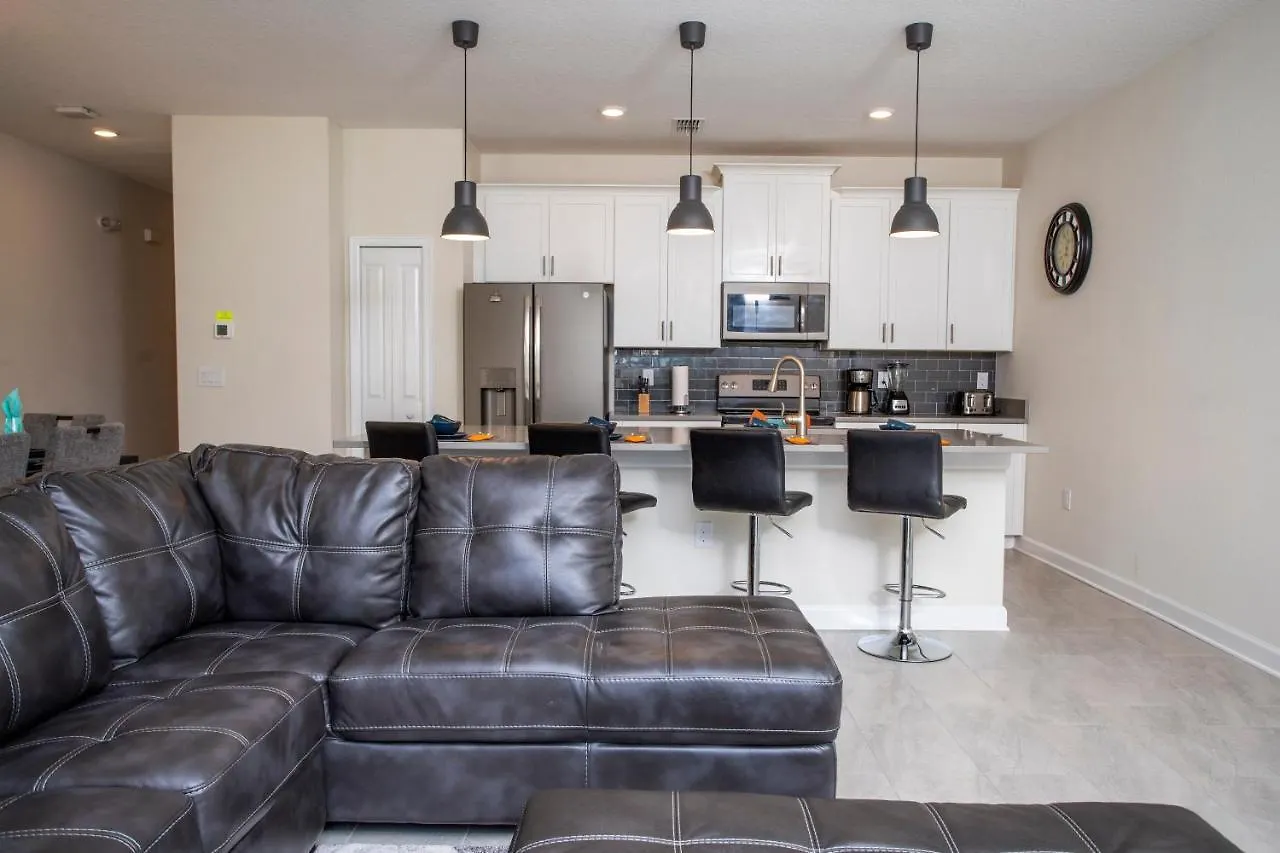 בית נופש Gorgeous Four Bd W/ Pool Close To 5035 קיסימי