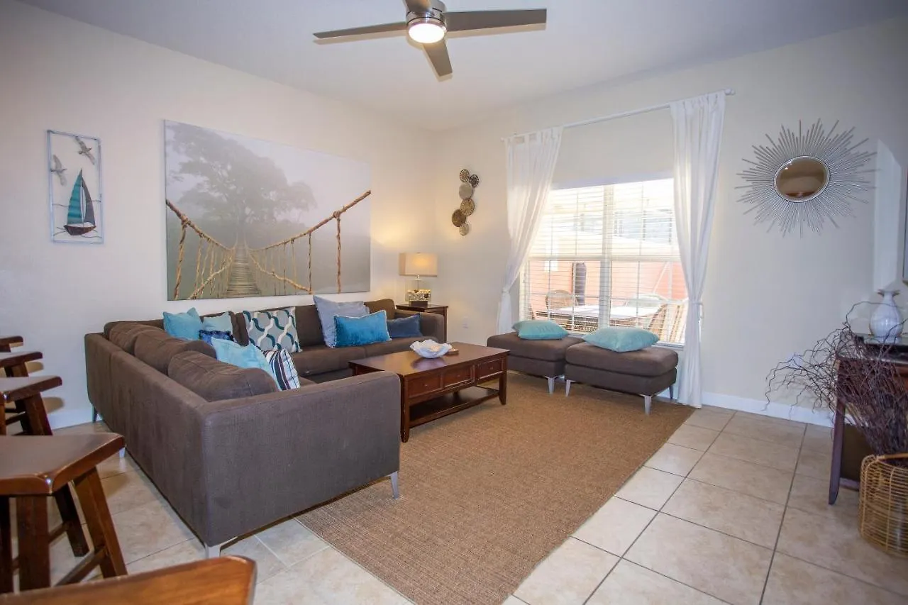 Stunning 4 Bd W/ Pool Close To 8940