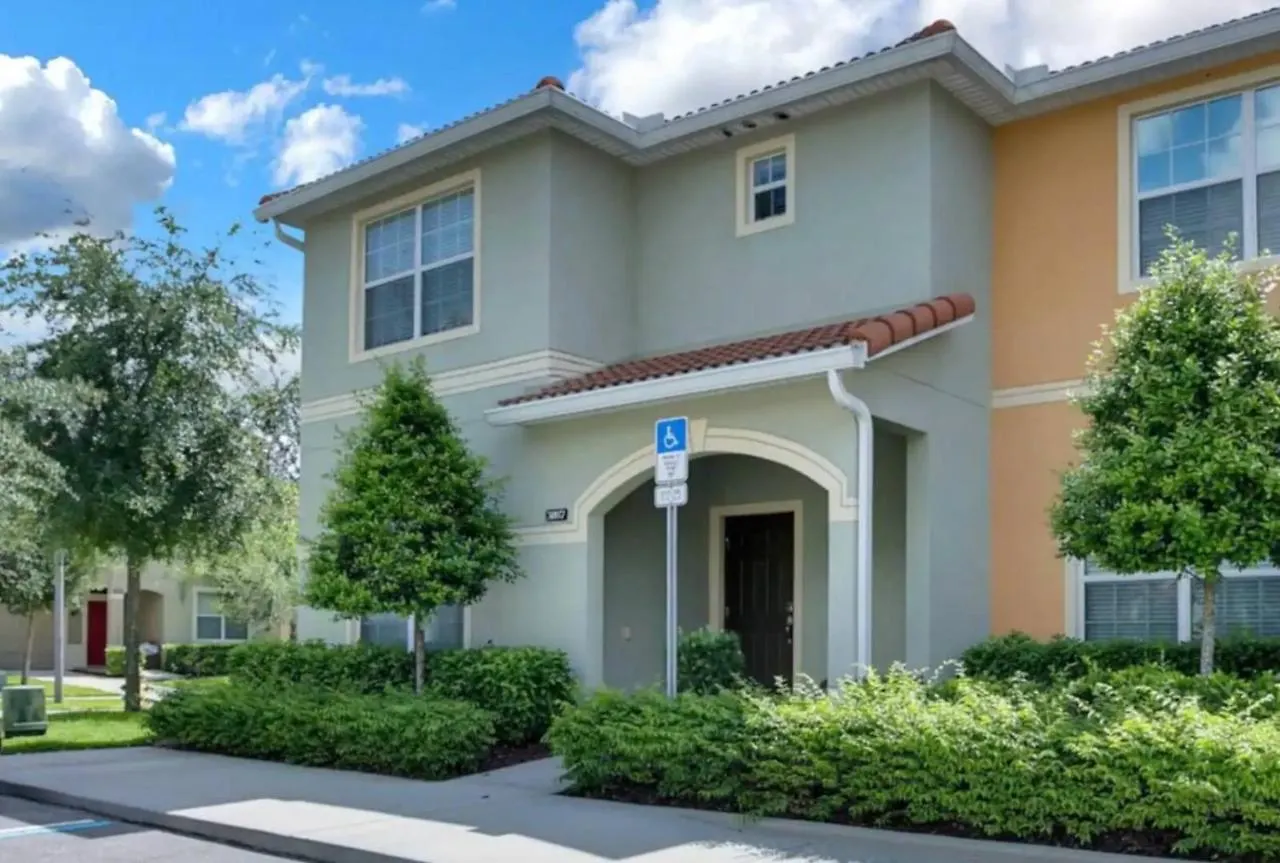 Amazing 5 Bedrooms And 04ba 6 Miles From * Kissimmee