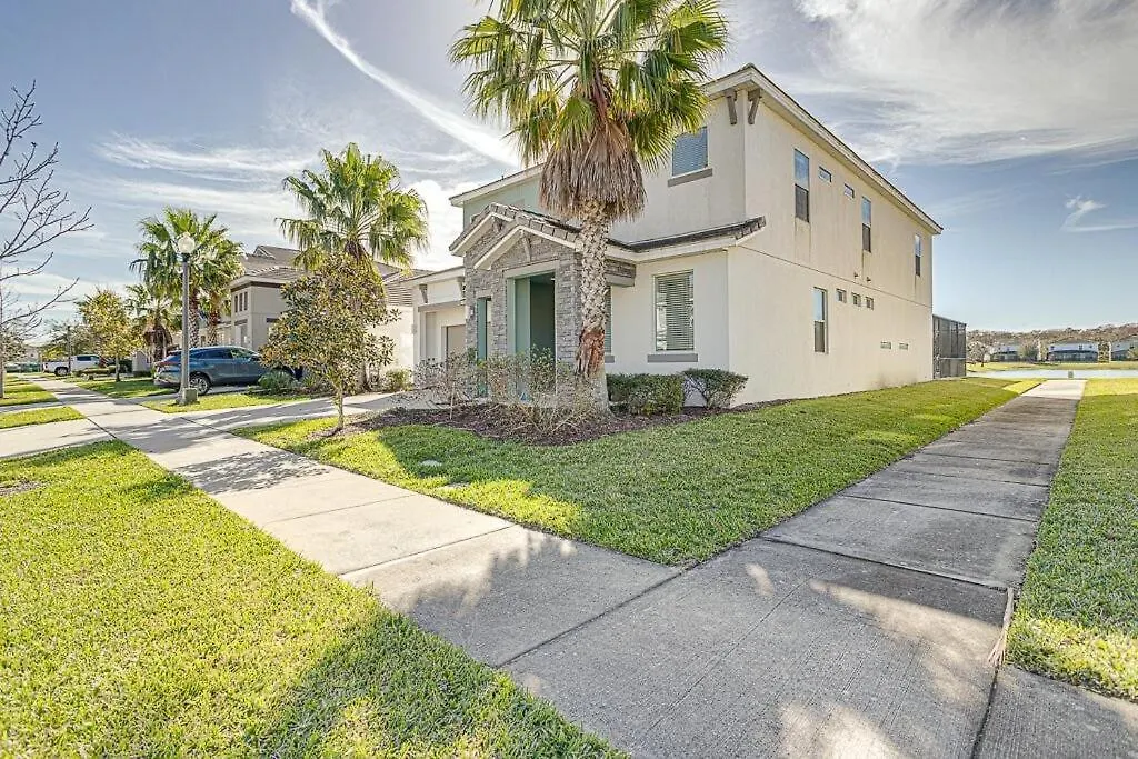#371-stunning 6 Bed With Modern Decor, South Facing Pool And Overlooking Water Villa *