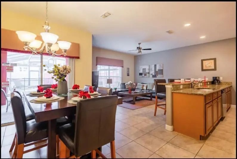 Paradise Pool Townhome Withwifi & Amenities Townhouse
