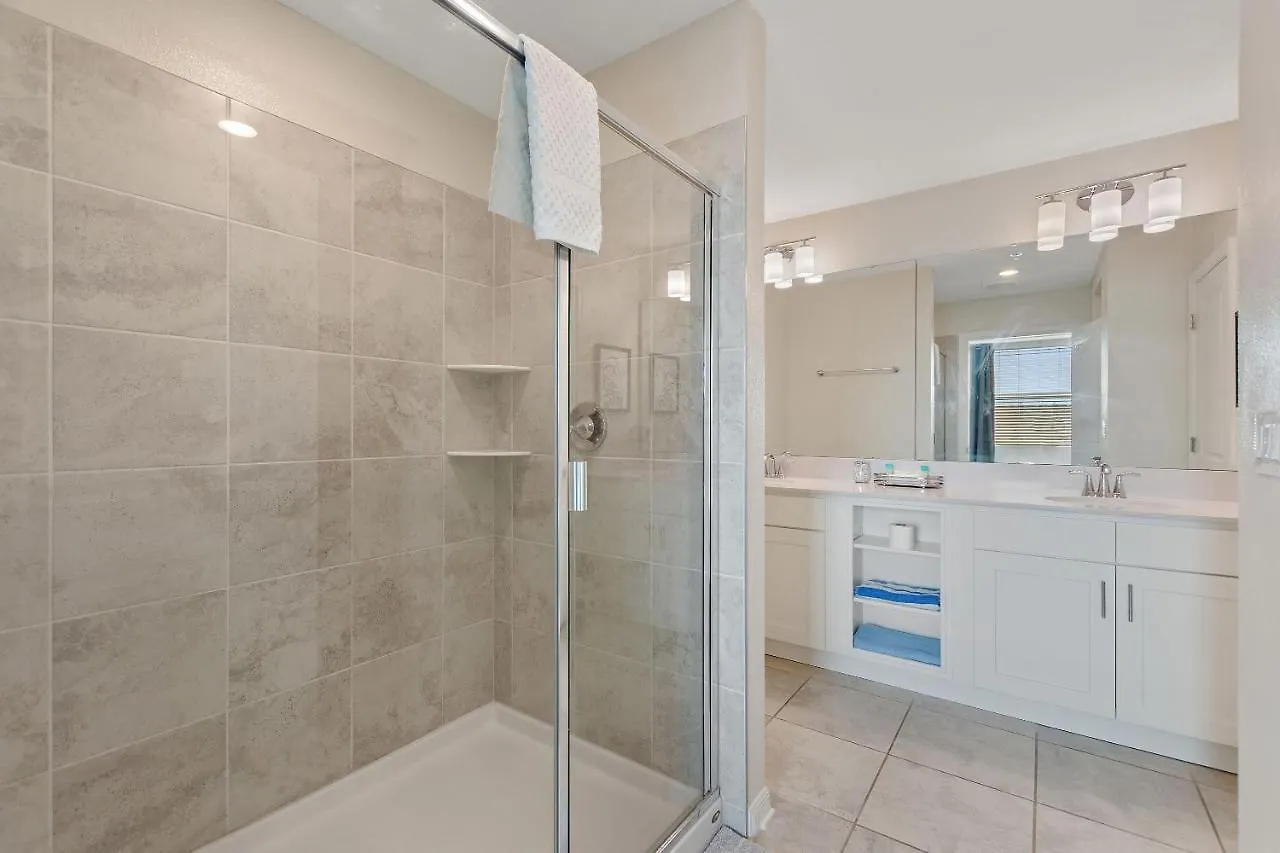 Appartement 3171 Paradox Circle Unit 304 #905 Apts