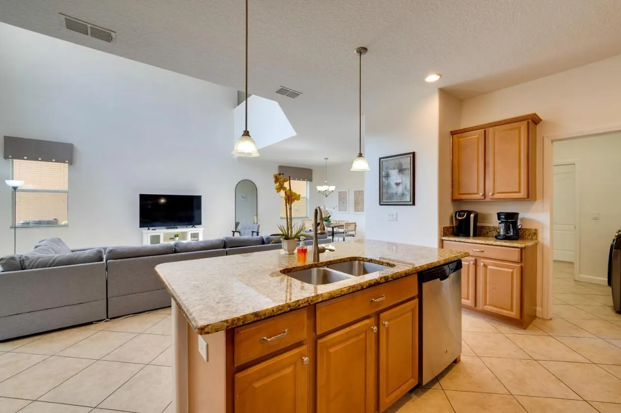 Spacious With Pool - 11 Mi To Disney! 基西米