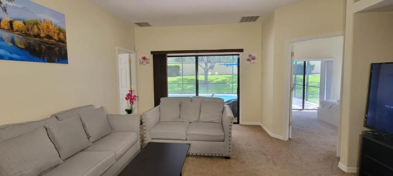 Cheerful 4bed 3bath With Pool Near