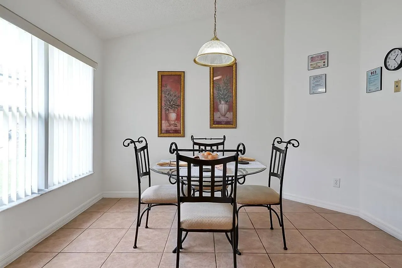 Neptunes Retreat - 4 Bed Close To Casa vacanze Kissimmee