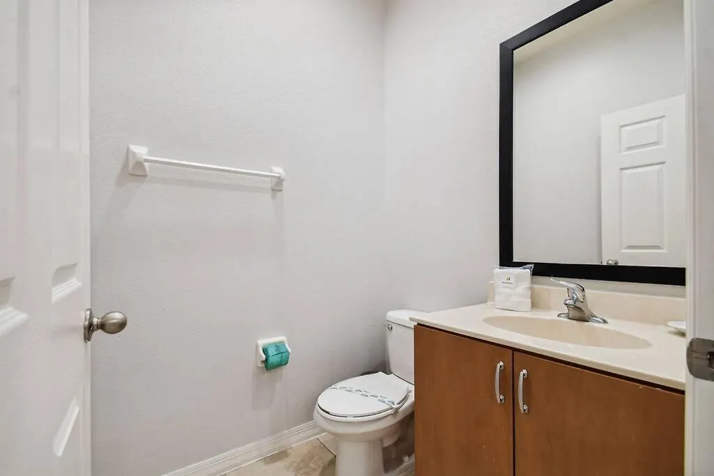 Small&comfy Private/jacuzzi Near Fiber Internet *