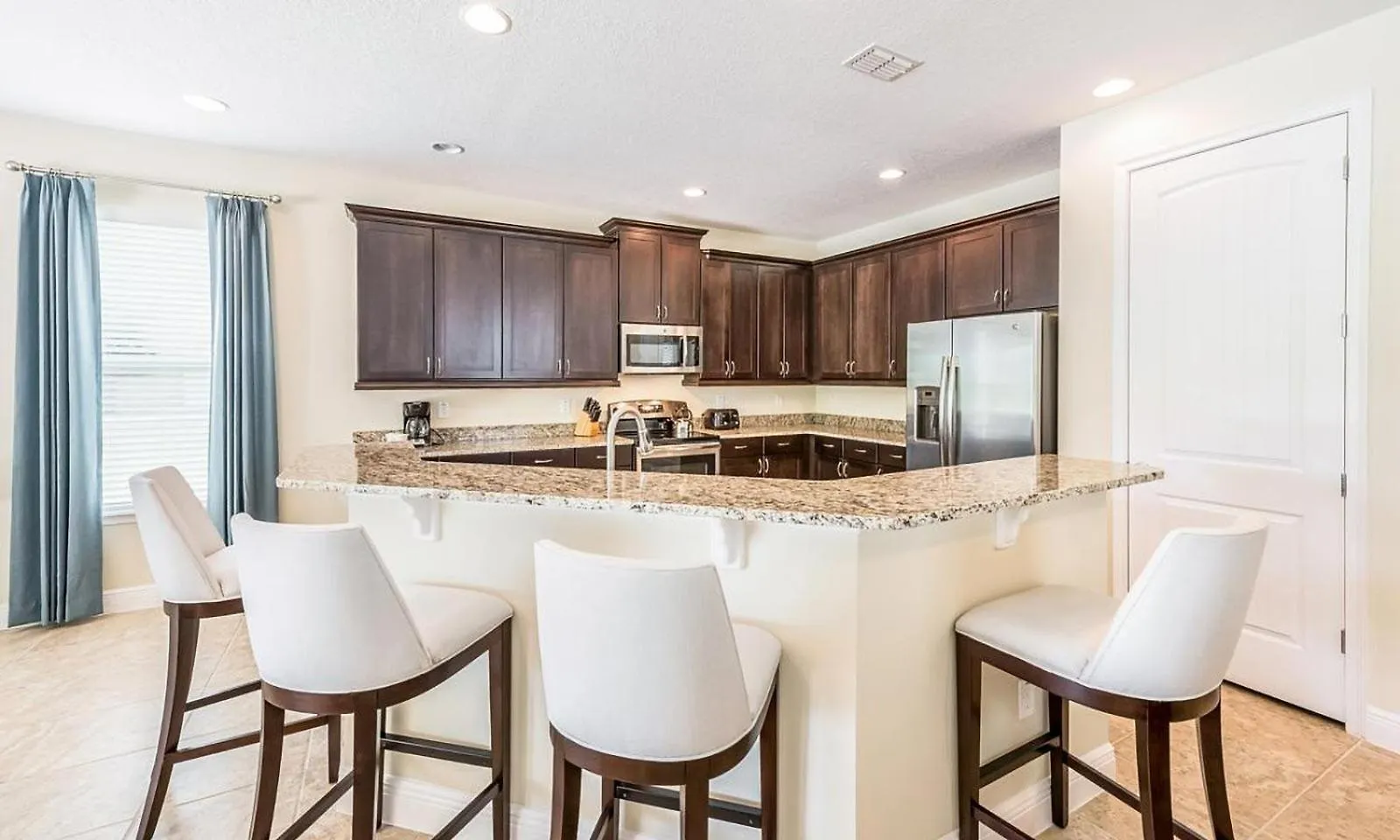 Cozy 6 Bdrm With Pool And At Reunion בית נופש *