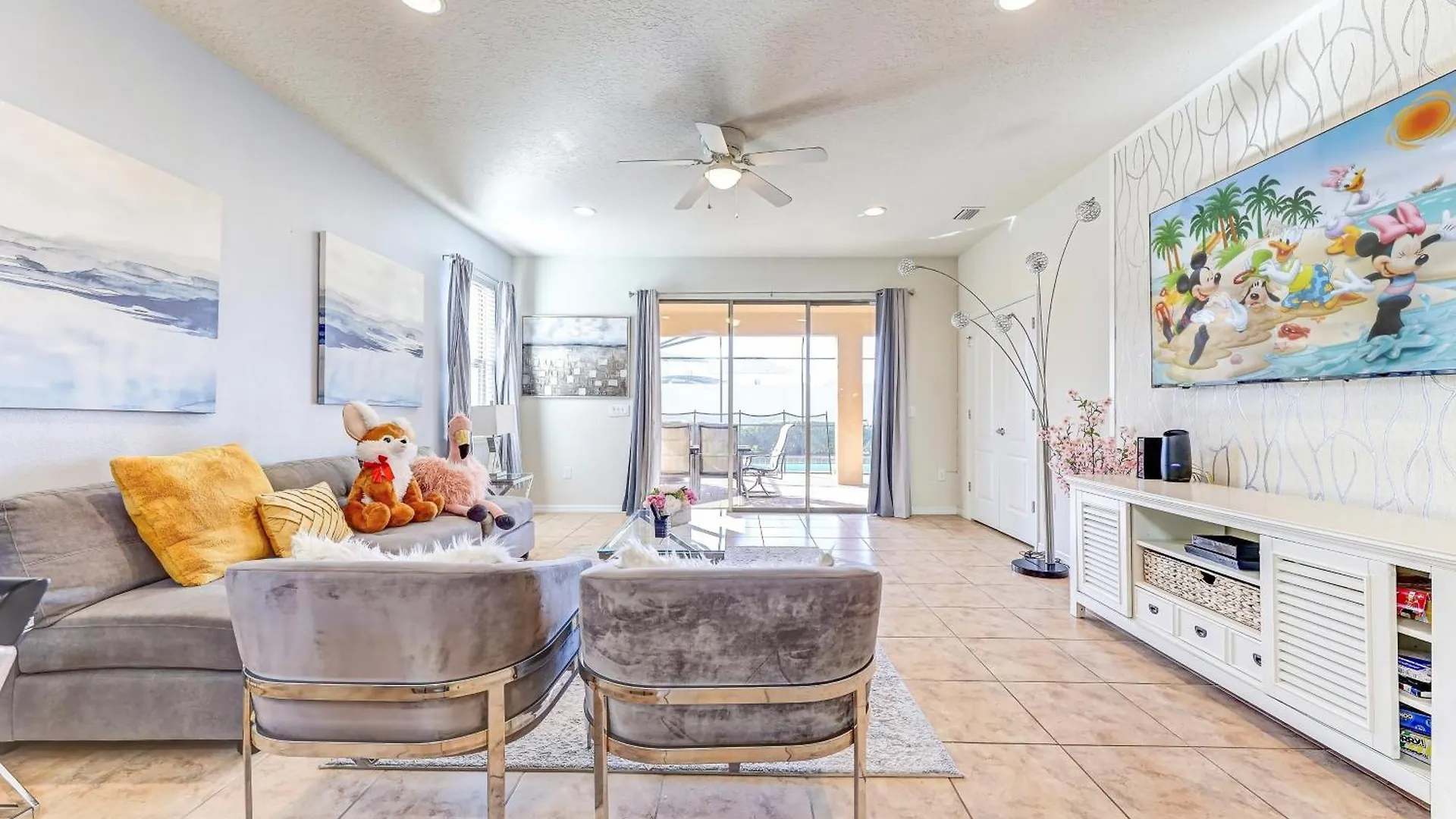 Magnificent W Pool In Windsor At Westside