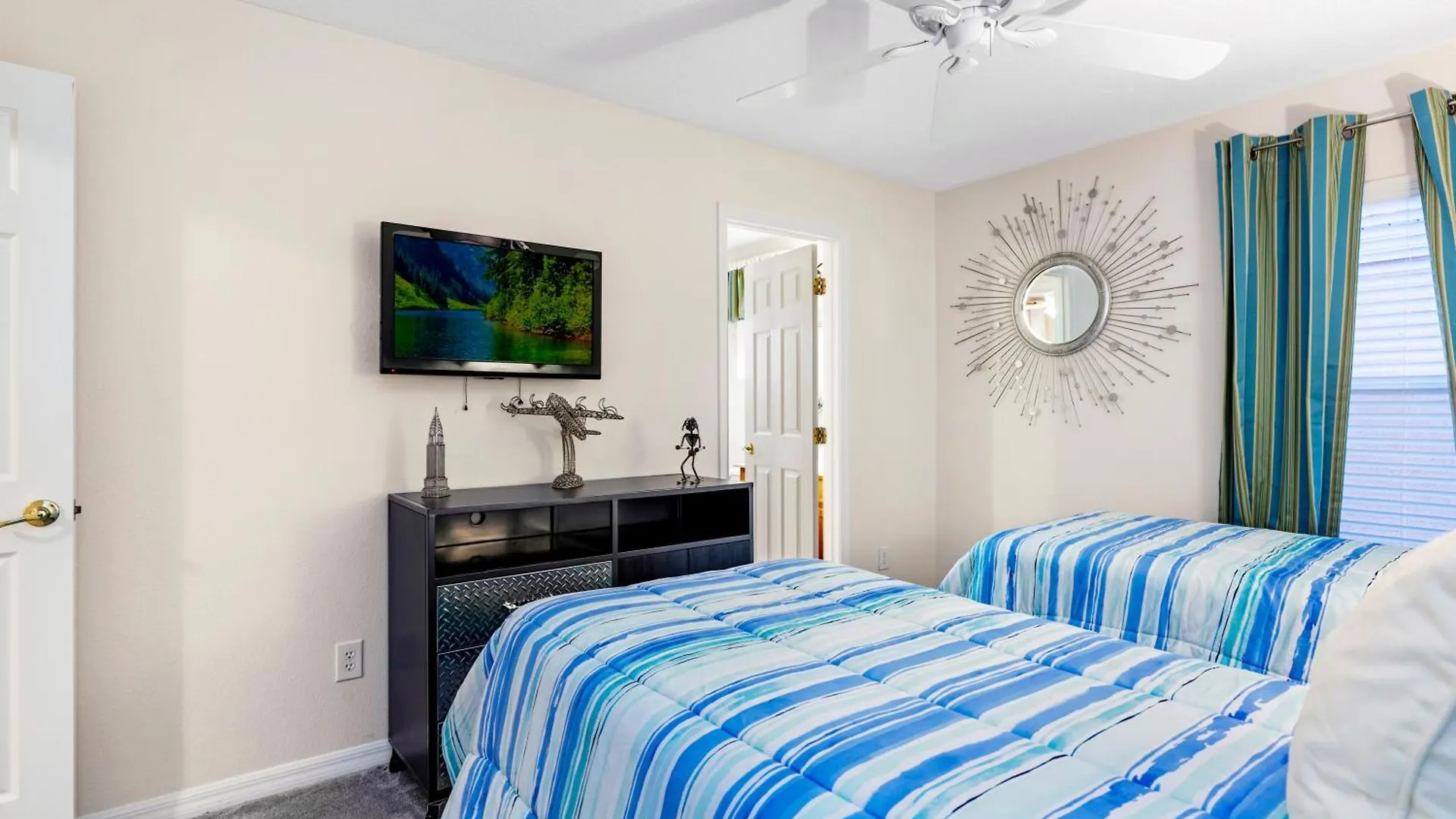 بيت للعطل Florida Breeze At Ellis Exclusive كيسيمي