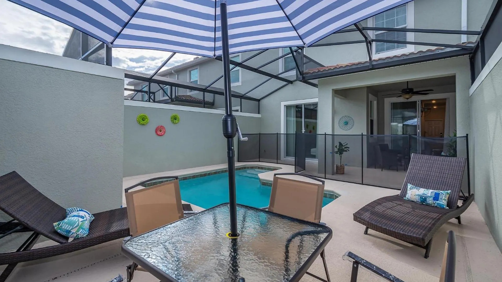 4819ja Townhouse 4 Bedrooms & 3 Bathrooms + Pool Prázdninový dům Kissimmee