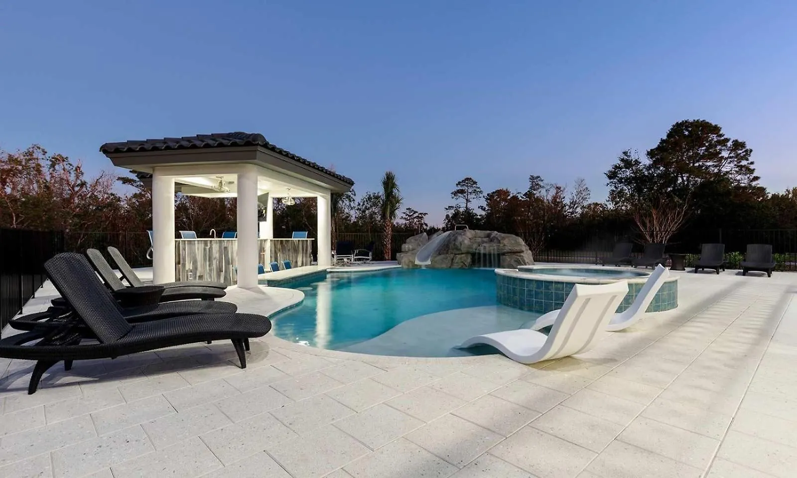 Deluxe 8 Bdrm Mansion With Swim Up Bar And Pool Slide At Reunion Holiday home Kissimmee