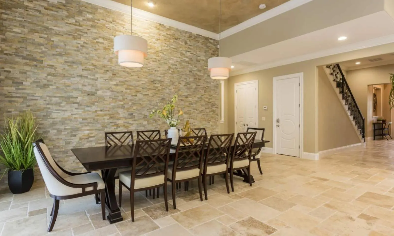 Delightful 6 Bdrm Haven With Theater At Reunion