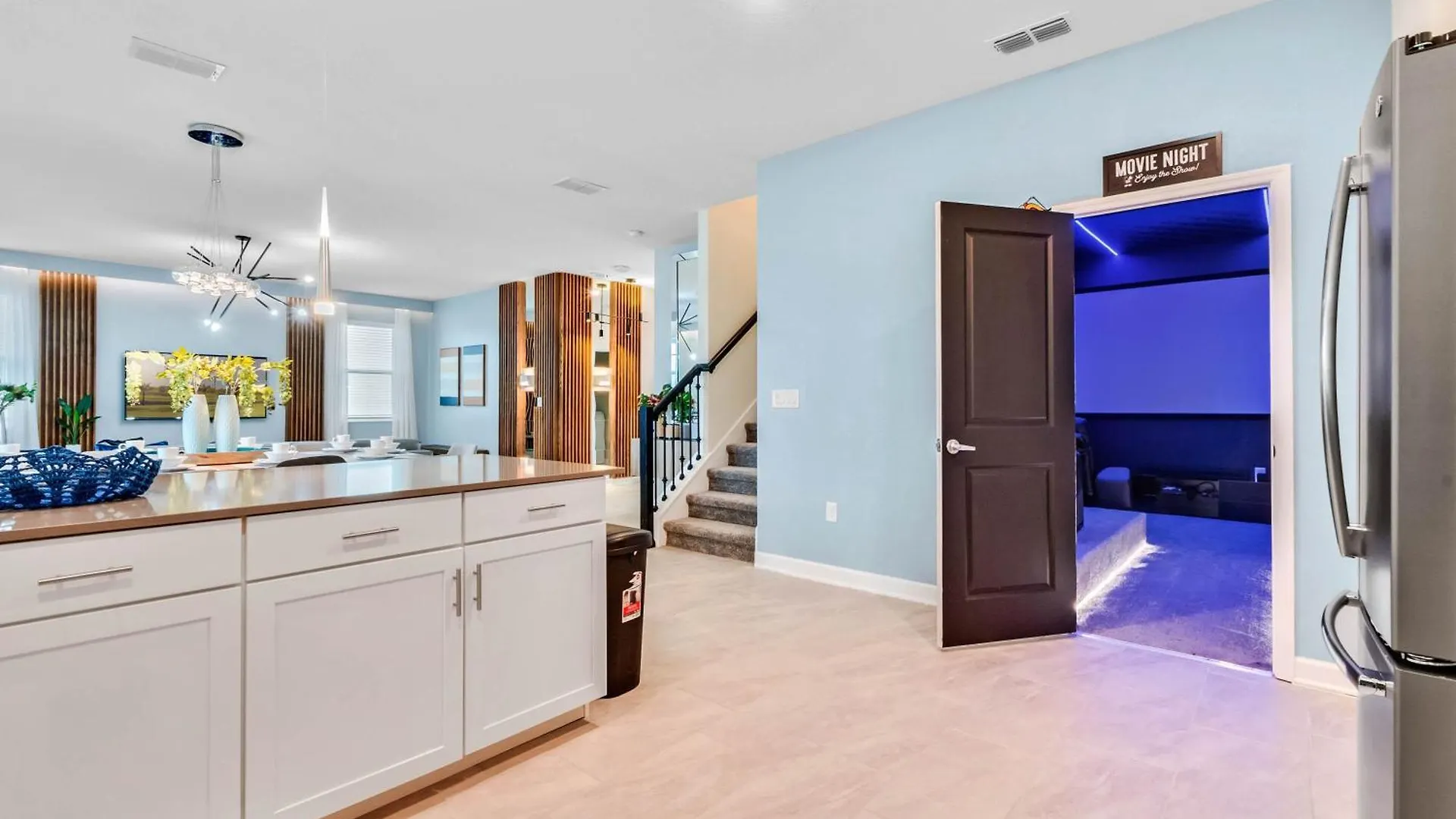 6 Bedrooms - 6 Bathrooms - Storey 2851 Bd Сasa de vacaciones *