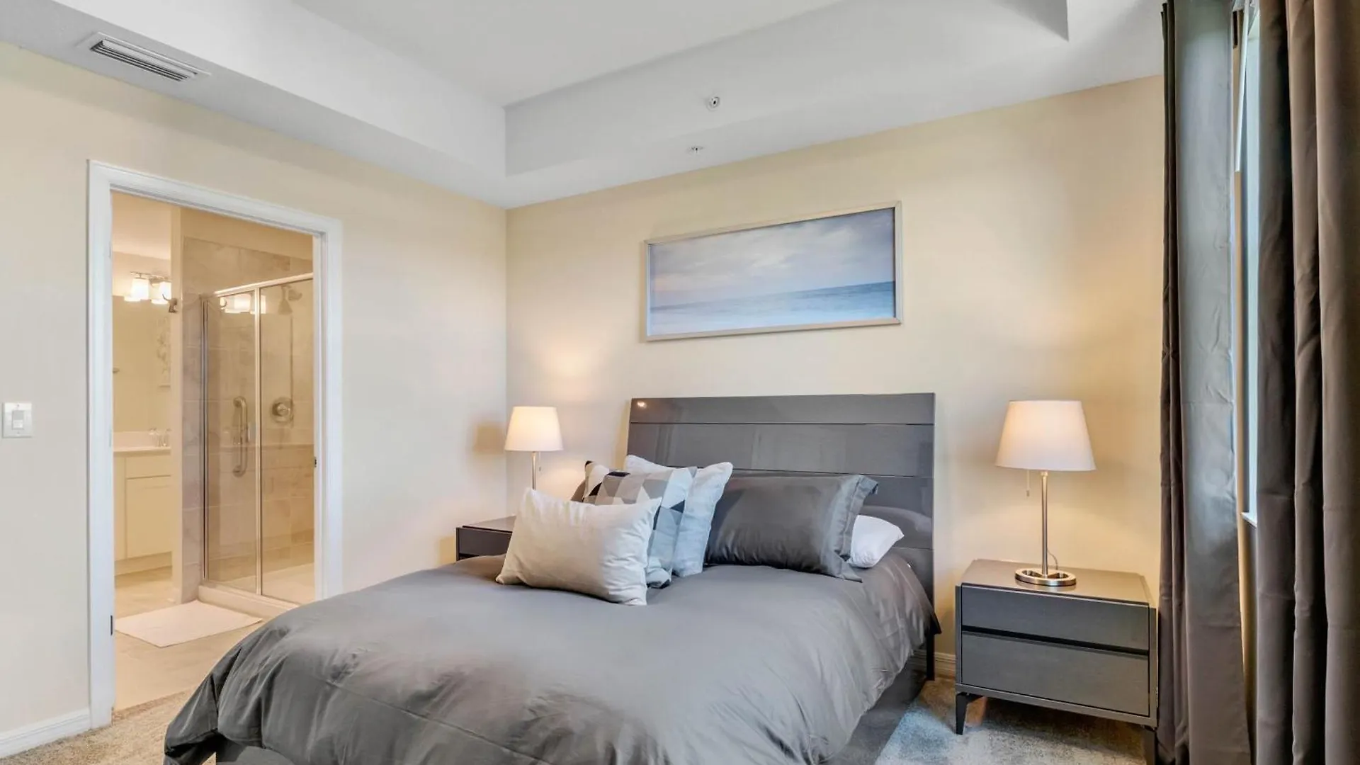 3 Bedroom- 2 Bathroom Storey 3171-308 Pc *