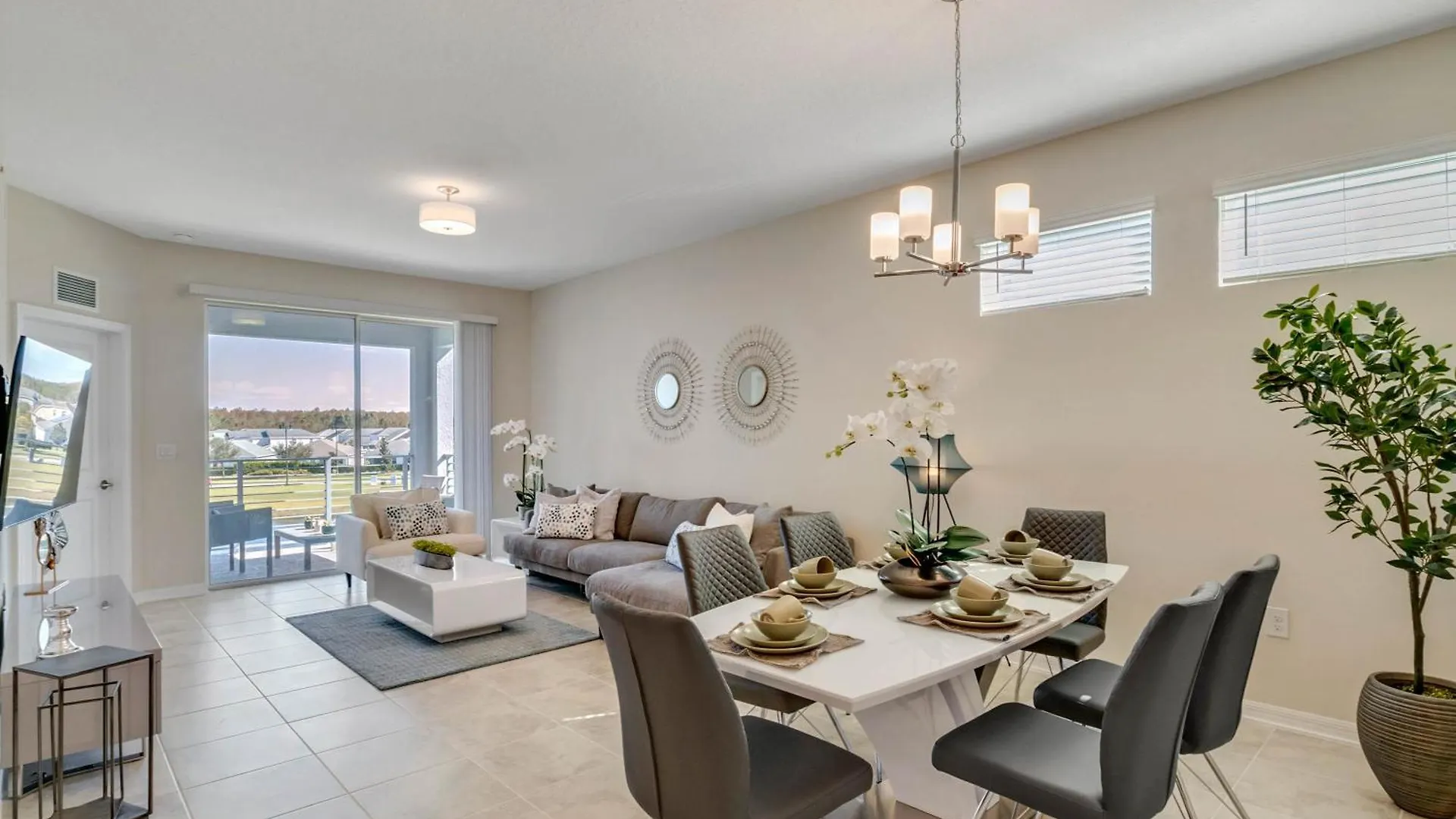 Lejlighed 3 Bedroom- 2 Bathroom Storey 3171-308 Pc