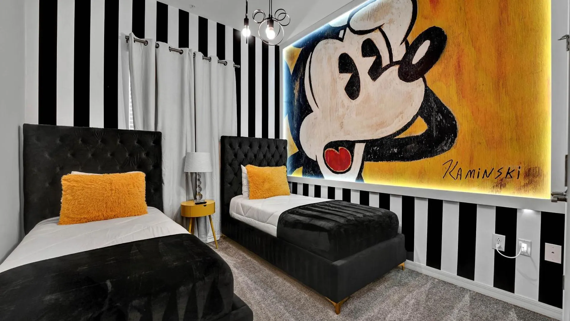 Apartament 2 Bedrooms- 2 Bathrooms- Storey 3191-405 Pc