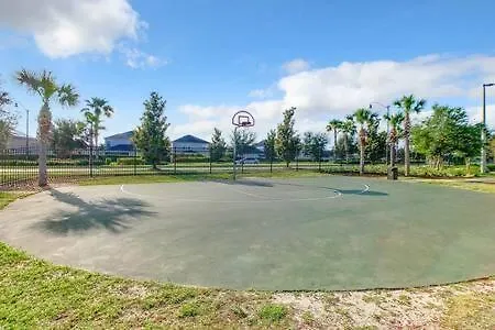 Lovely Thematic 2br With 2 Clubhouses & Waterpark 키시미