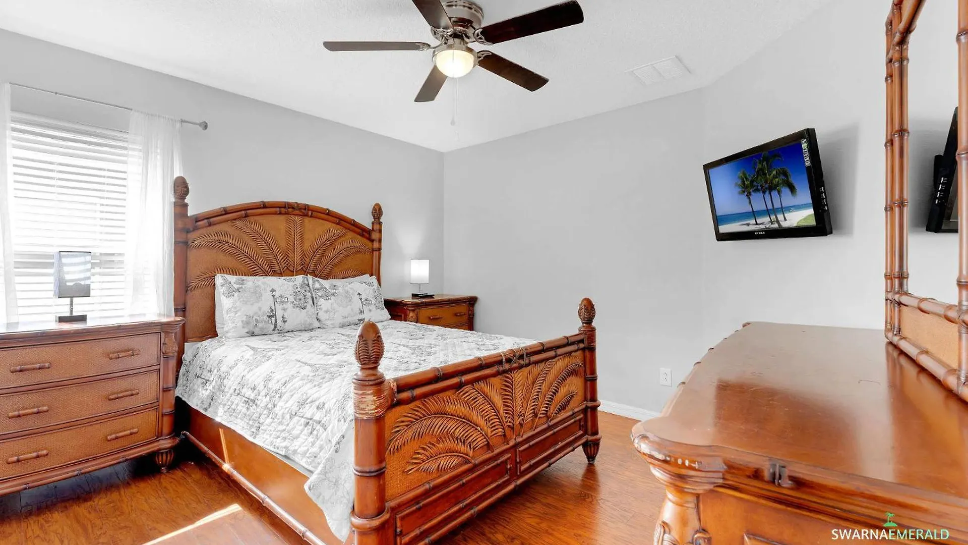 Private Pool, Tub, Themed Rooms, Amenities