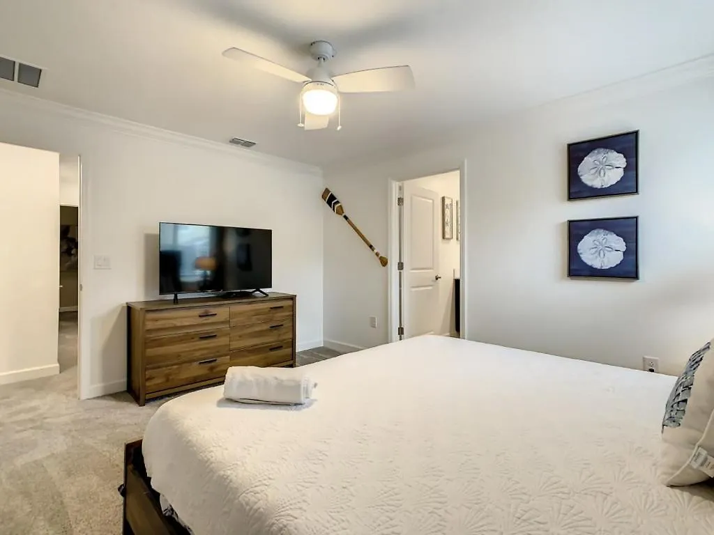 Themed Delight - 5 Bed Champions Gate Four Corners
