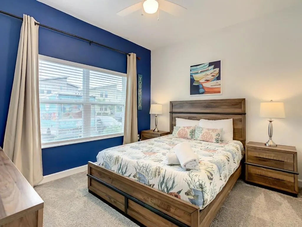 Themed Delight - 5 Bed Champions Gate Four Corners
