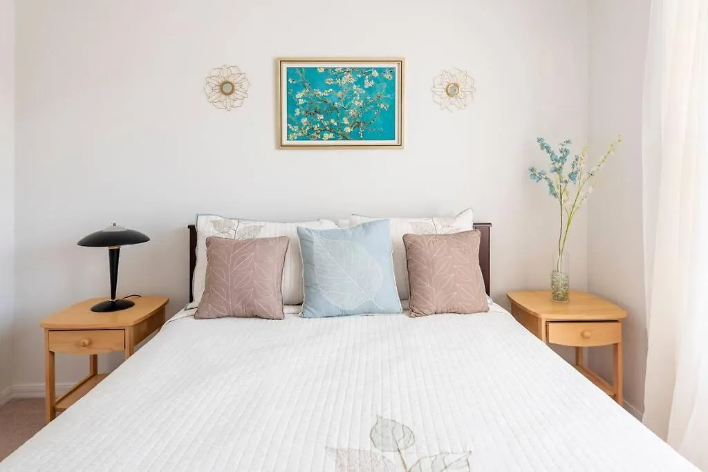 Comfortable House With Hot Tub Close To 基西米