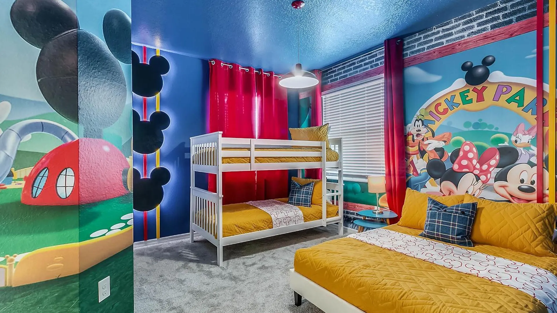 3 Bedrooms - 3 Bathrooms - Storey 3141-208 Pc *