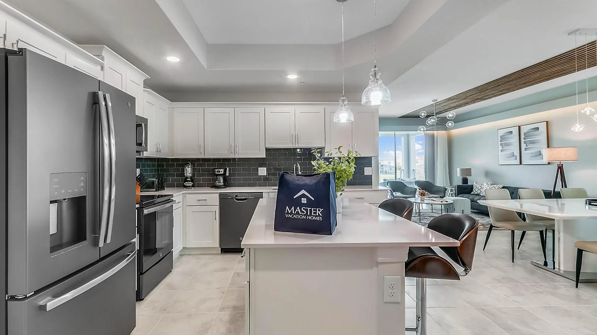 Apartment 3 Bedrooms - 3 Bathrooms - Storey 3141-208 Pc