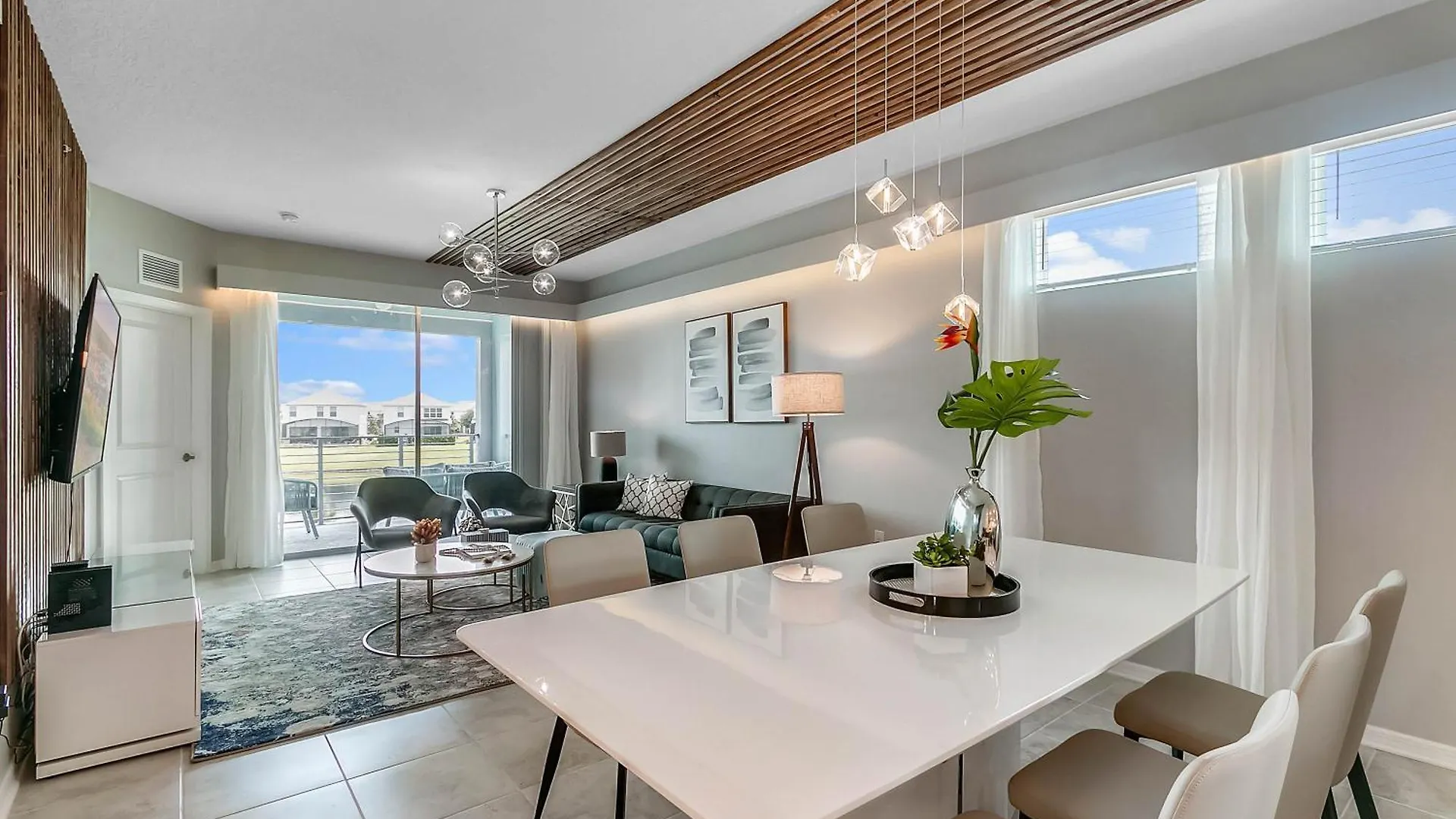 Apartment 3 Bedrooms - 3 Bathrooms - Storey 3141-208 Pc *