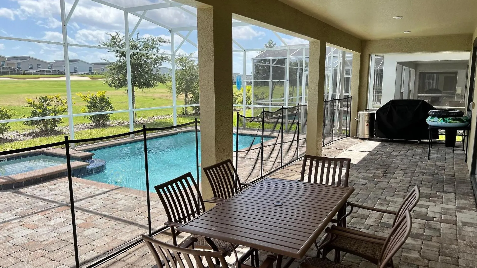 Gorgeous With Golf Course View Championsgate Holiday home *