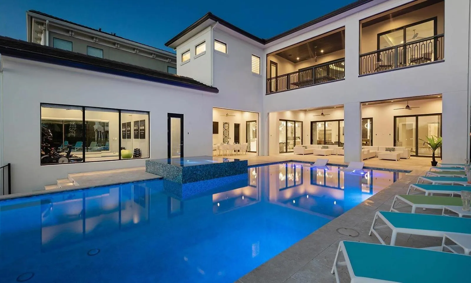 Luxurious 7 Bdrm Mansion With Infinity Pool At Reunion Дом отдыха Киссимми
