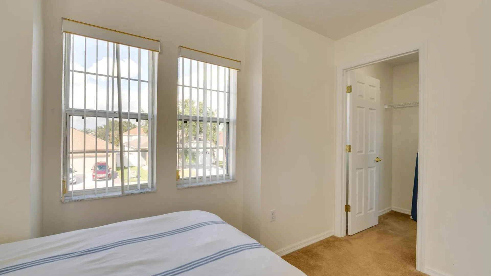 Spacious With Pool And Hot Tub About 22 Mi To Disney! *