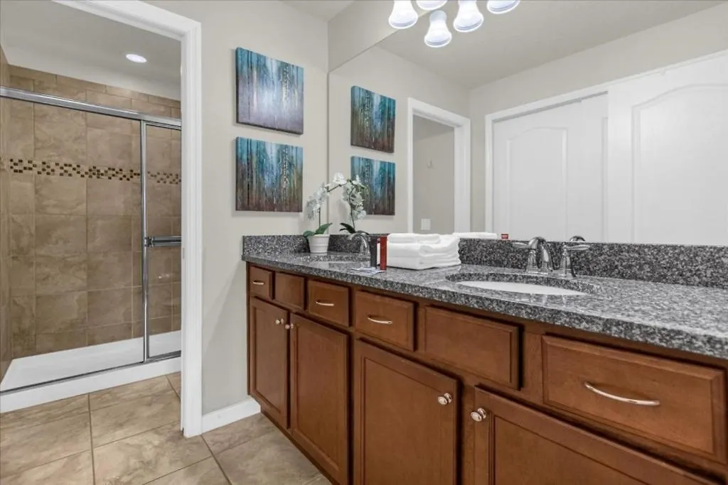 5 Bedroom-4,5 Bathroom Windsor At Ws 1998 Md Дом отдыха