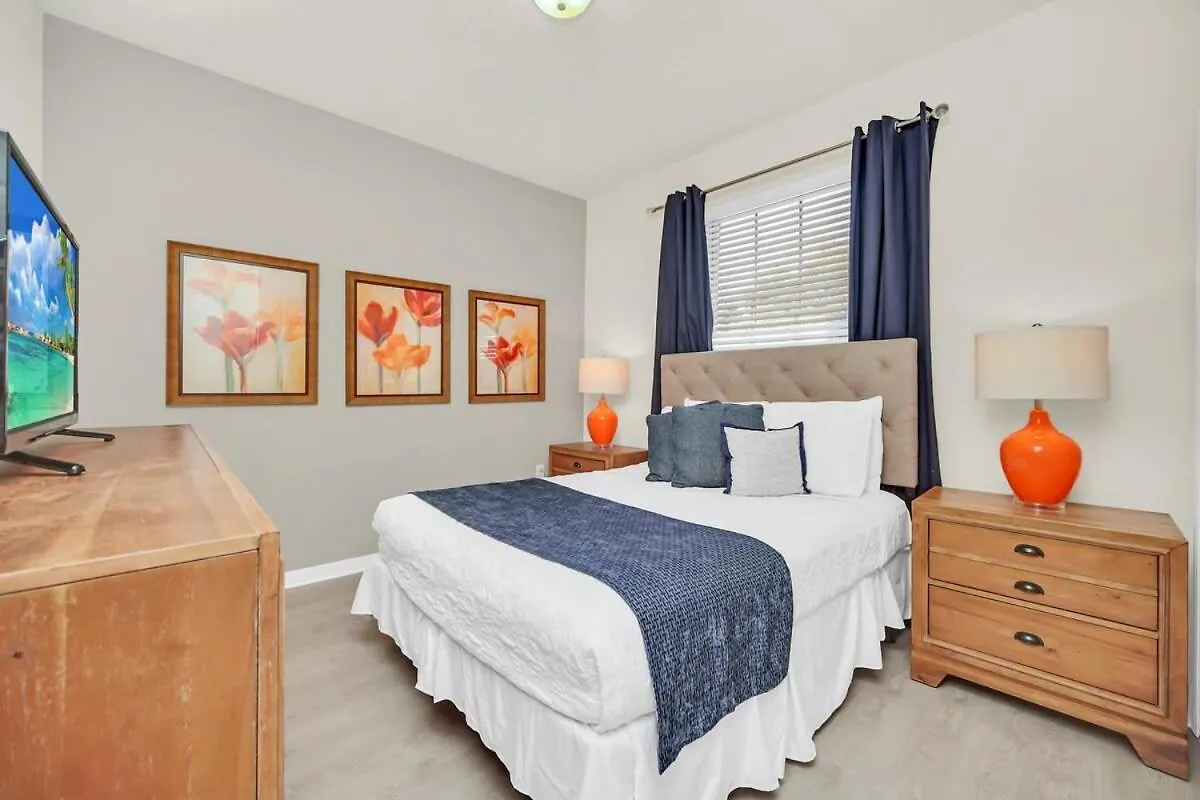 Windsor At Westside Corner Unit Next To Amenities Kissimmee