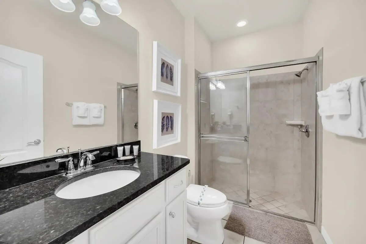 Windsor At Westside Corner Unit Next To Amenities Holiday home