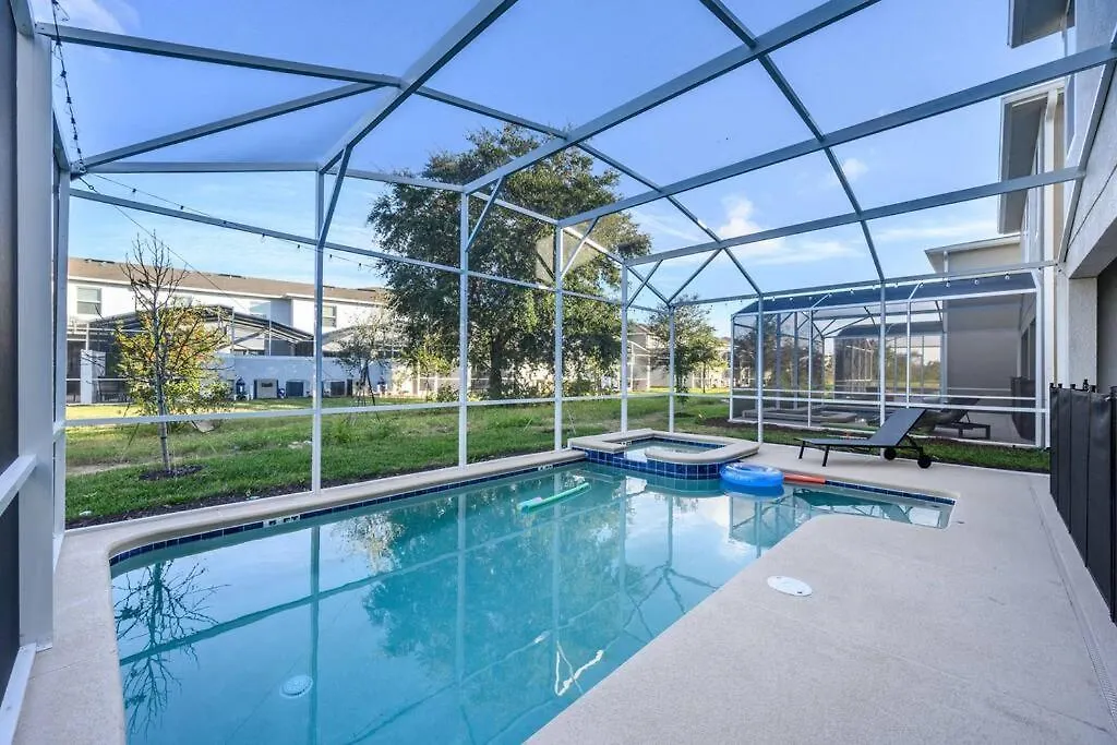 Close To & Other Theme Parks,private Heated Poolspa, Bbq & Game Rm Holiday home *