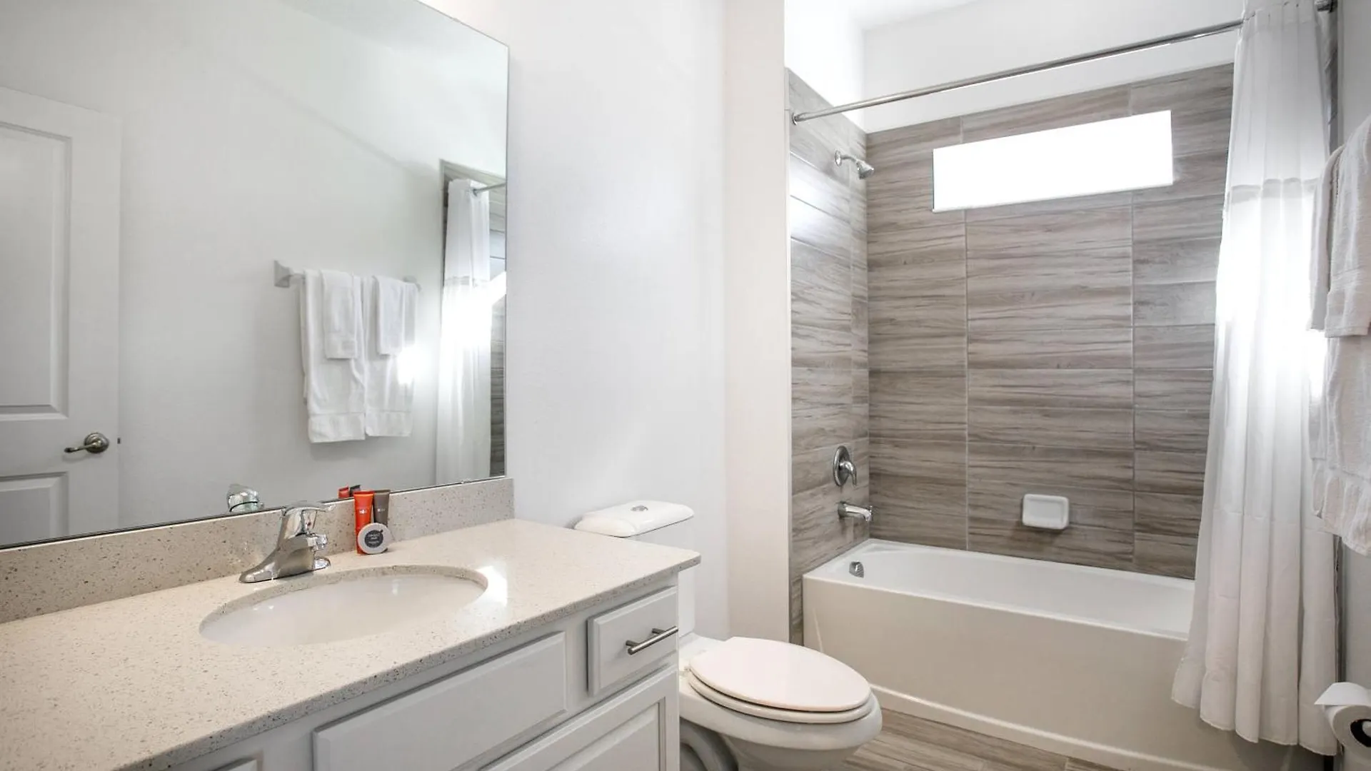 度假居 Sonoma 7 Bedroom Vacation With Pool 1849 *