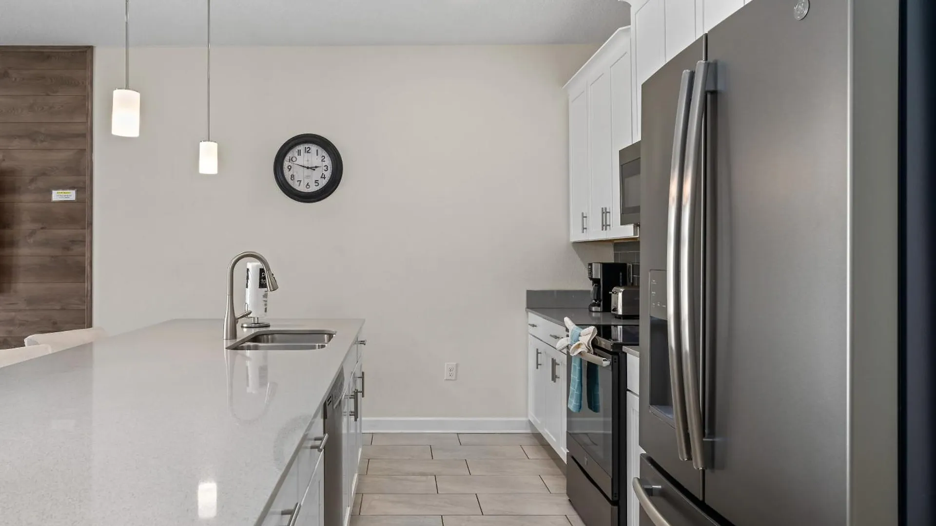 Comfy Townhome 8 Min To Stl120 * Kissimmee