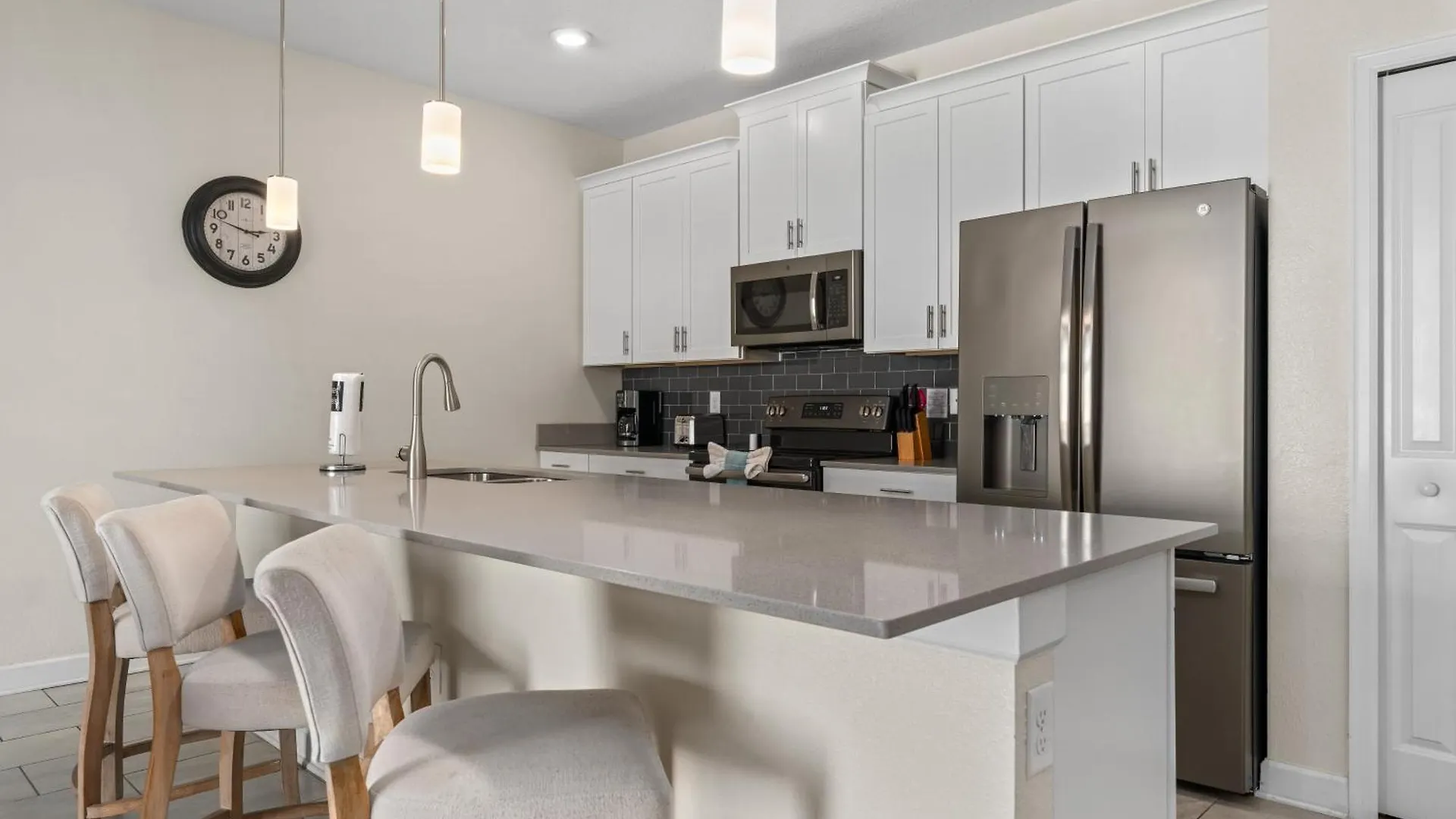 Comfy Townhome 8 Min To Stl120