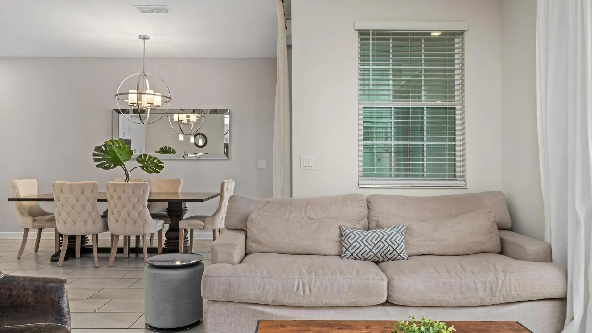 Comfy Townhome 8 Min To Stl120 Holiday home Kissimmee