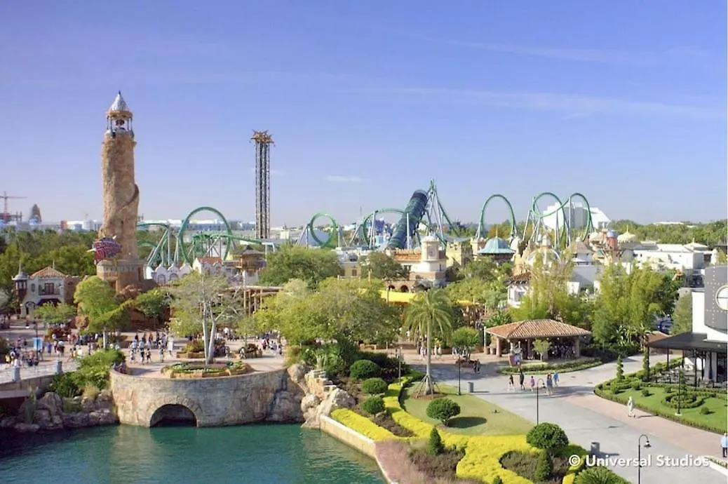 Fun Spot Close To And Golf *
