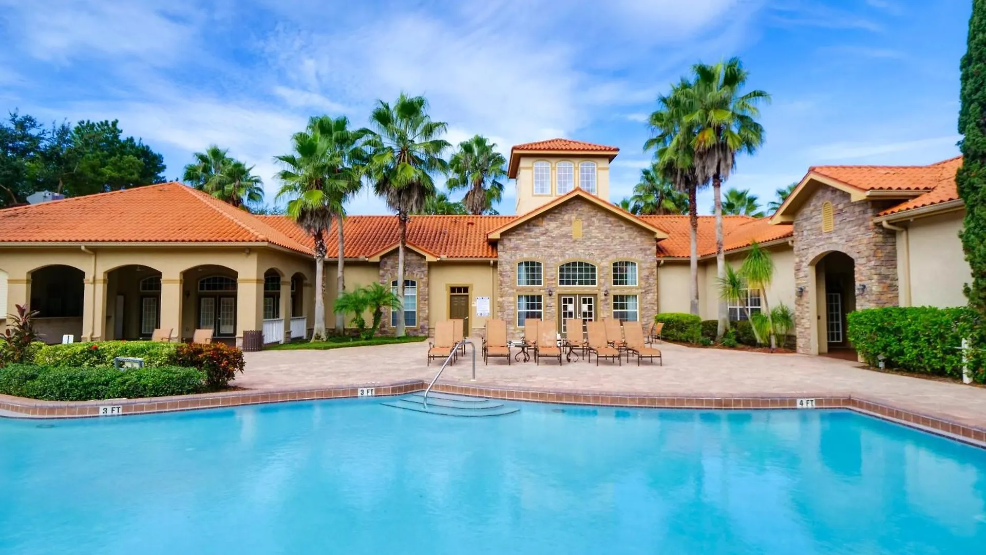 Fun Spot Close To And Golf Apartment *