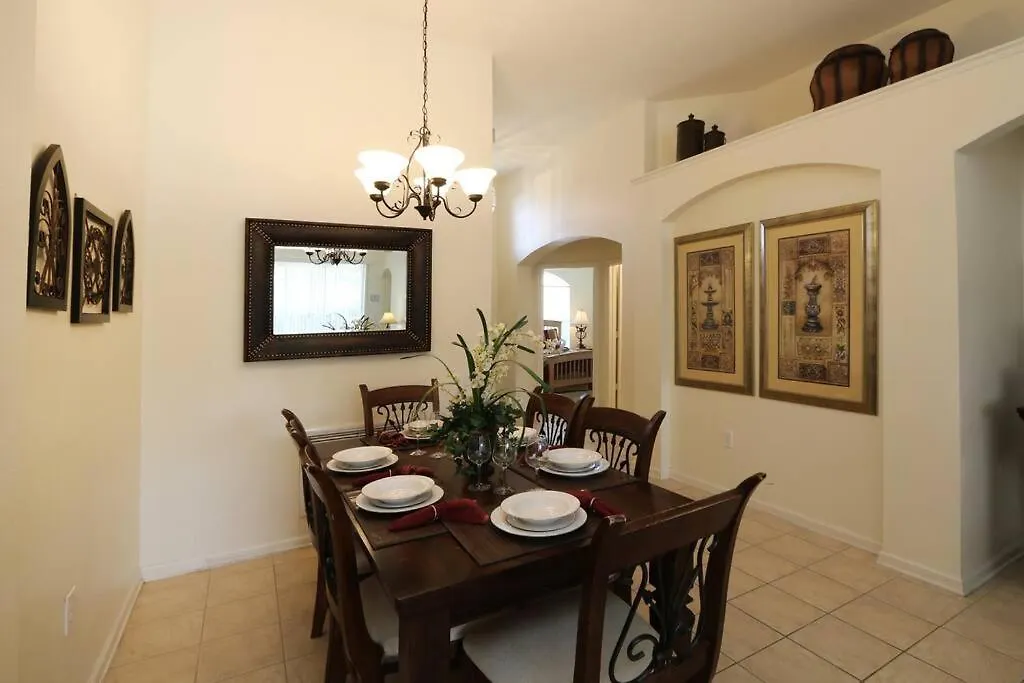 Ferienhaus Luxury 4bd Single-level With Private Pool - Windsor Palms - Sleeps 8