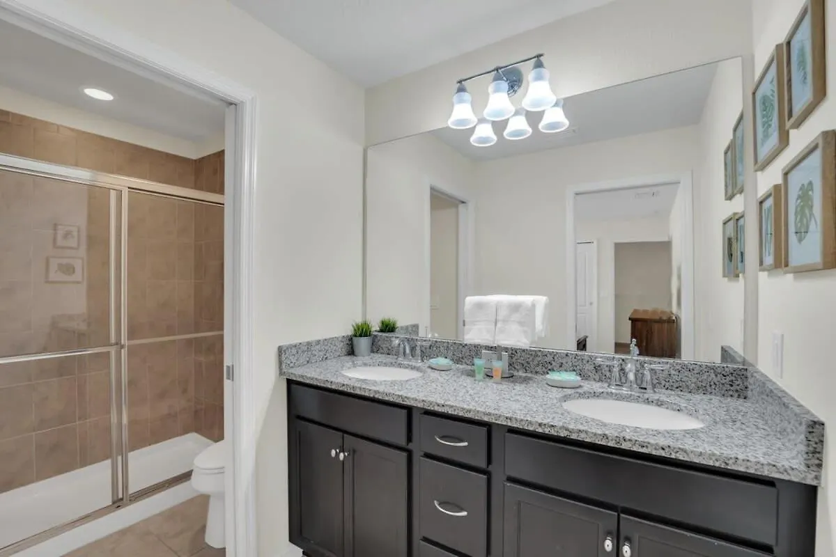 Grand 8bd With Themed And Game Room! Close To Disney! #8ws883