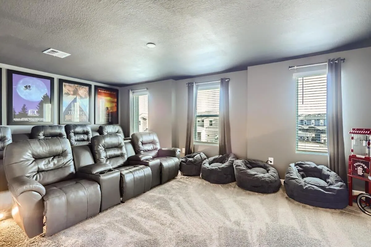 Amazing 8br W Pool Theater Game By Kissimmee