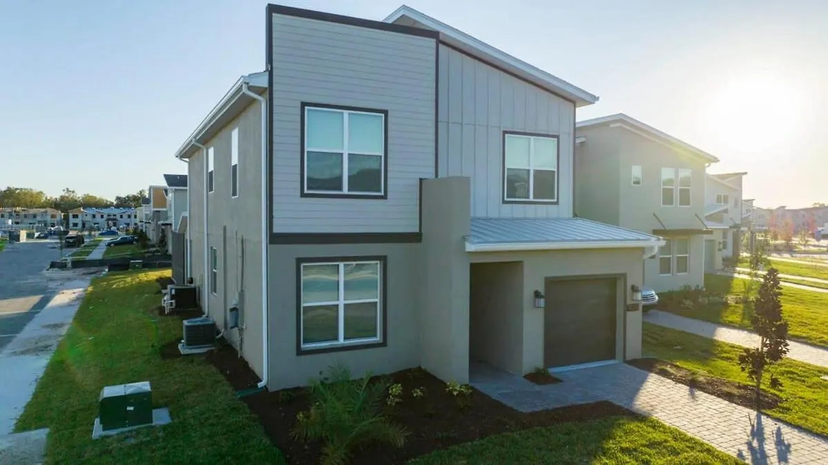 Spacious & Comfy Retreat Prime Location Amazing