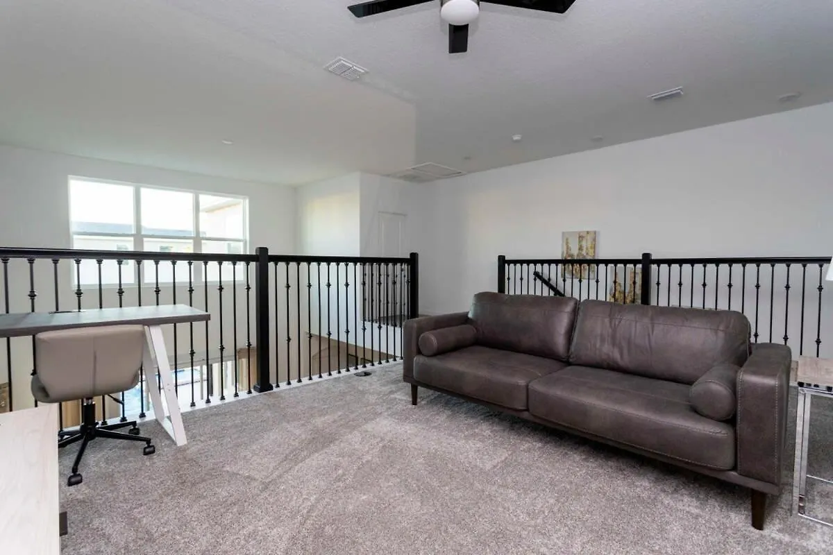 Spacious & Comfy Retreat Prime Location Amazing * קיסימי