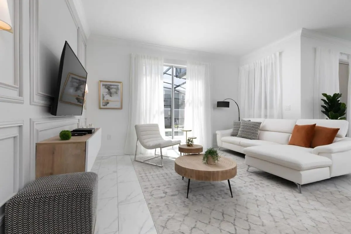 Chic Retreat - Unforgettable