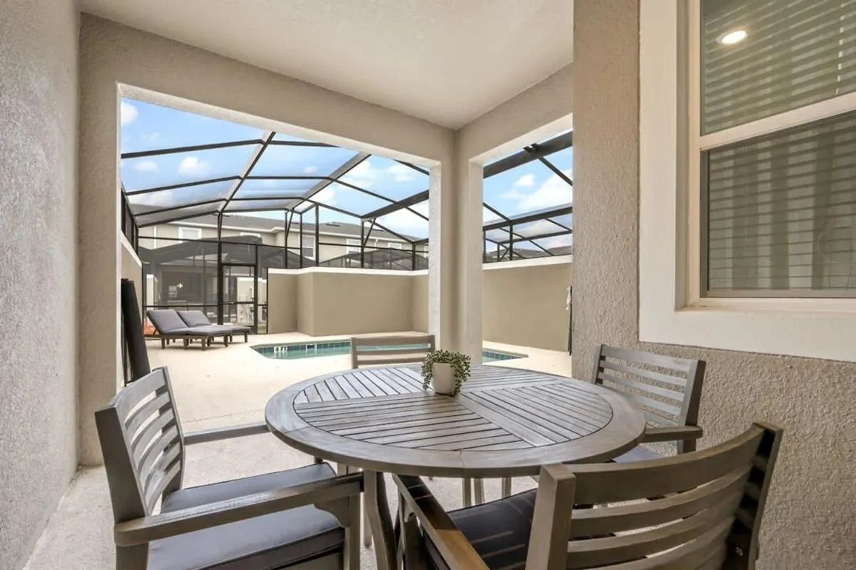 Stunning Themed Private Pool Ideal Location Nyaraló *